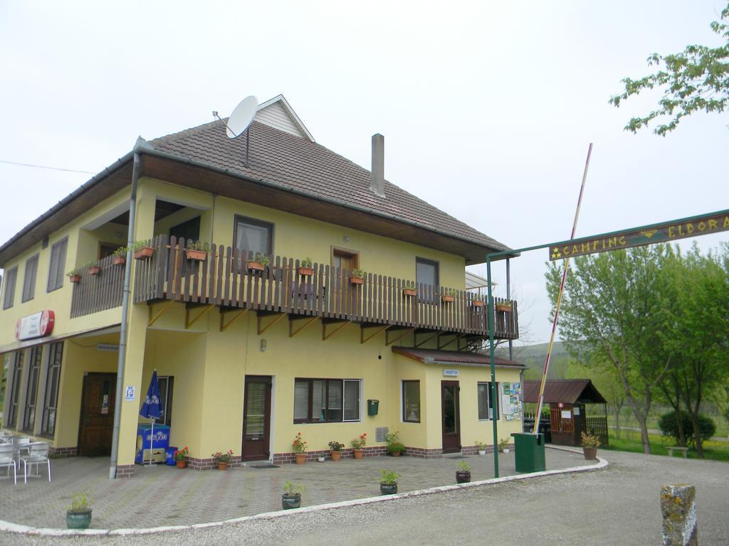 Camping Eldorado Hotel Gilău Exterior foto